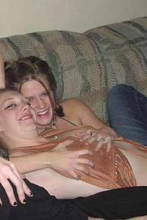 Wild naughty amateur lesbos-02