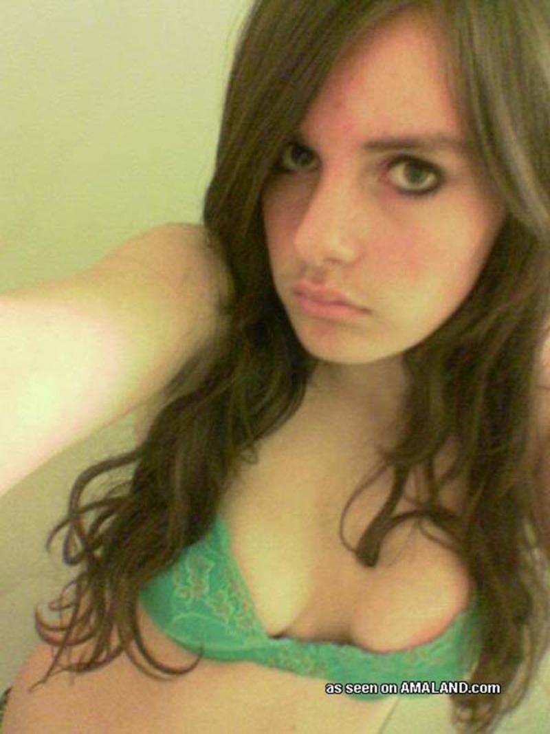 Sexy amateur latina teen 5