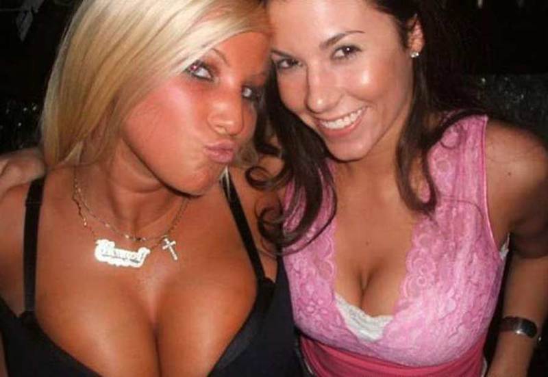 Group of heavy chested babes 3