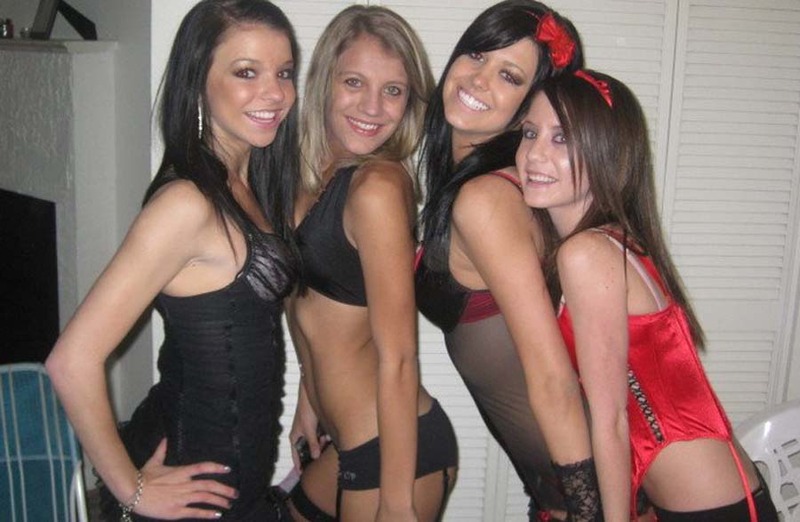 Amateur sexy hotties 4