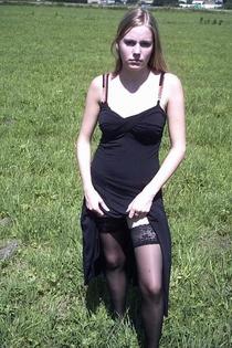 Hot sexy non nude girlfriends posing outdoors-08