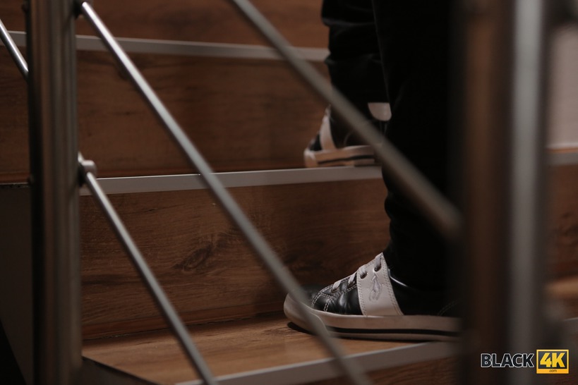 SEX FOR A JOB JUST WITH WRONG MAN 3