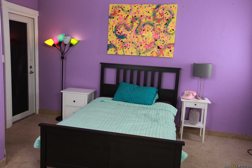 My Stepsister Sucks 1