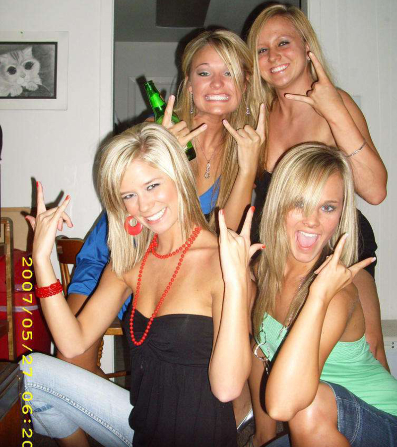 Smashed chicks get dirty 1