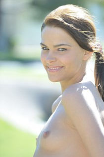 Nude ass in a park-02