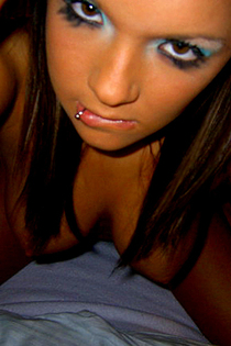 Horny teen Sophie posing naked and topless-05