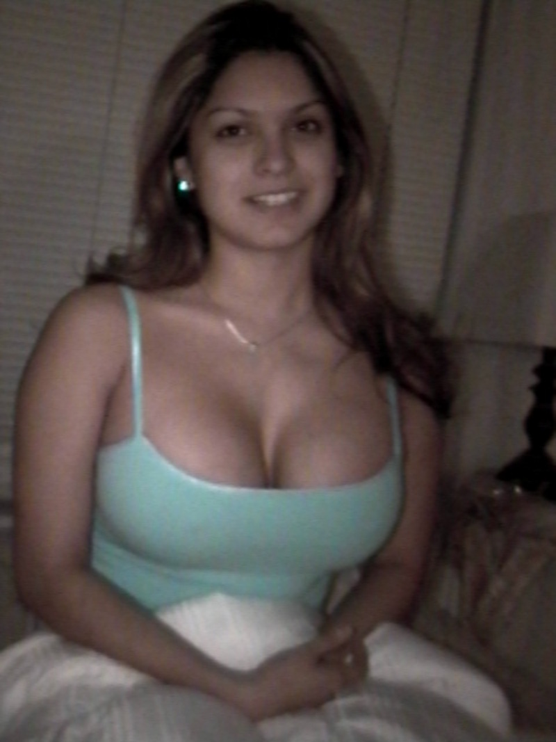 Hot brunette amateurs exposing their huge knockers 7