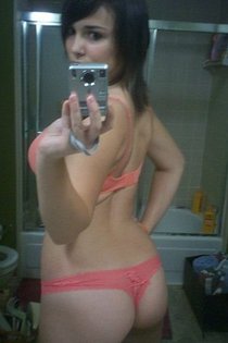 A collection of nude selfpic teen hotties-09