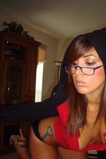 Beautiful selfshooting honeys-10