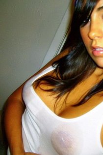 Beautiful selfshooting honeys-12