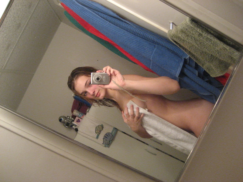 Blonde and brunette selfshooters 4