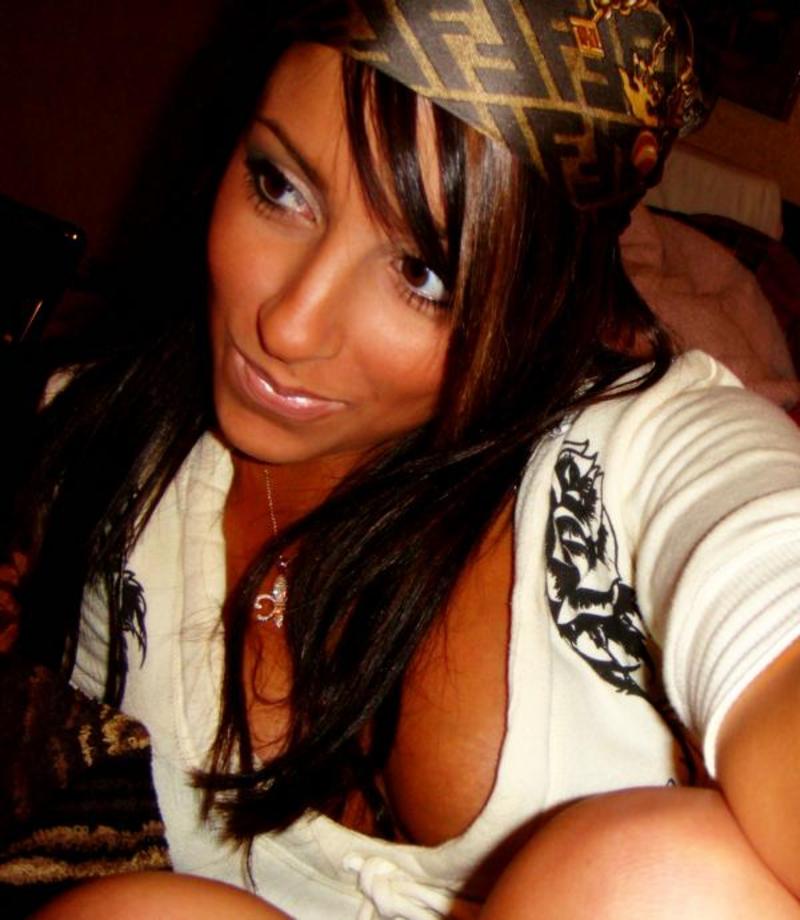 A bunch of hot chicks that you would definitely love to fuck 14