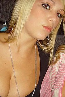 Homemade fresh pics of sexy girlfriend having sex-09