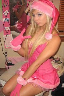 Sexy blonde babes in seductive pics-15