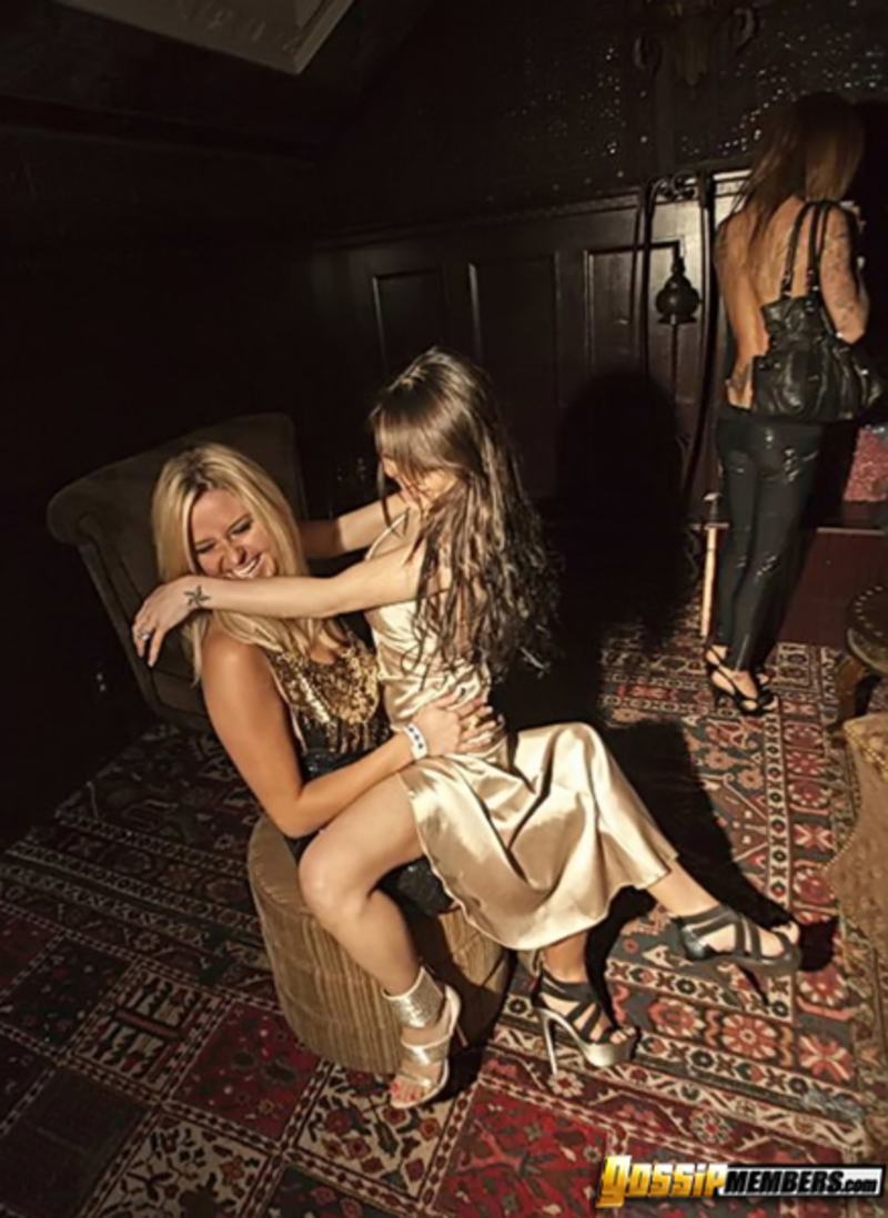 Tila Tequila Anna Rubik 8