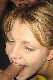 Chick in yellow T-shirt stretches her holes-07