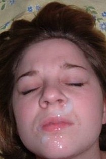 Girlfriends sucking dicks-09