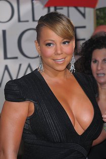 Mariah Carey Cleavage-08