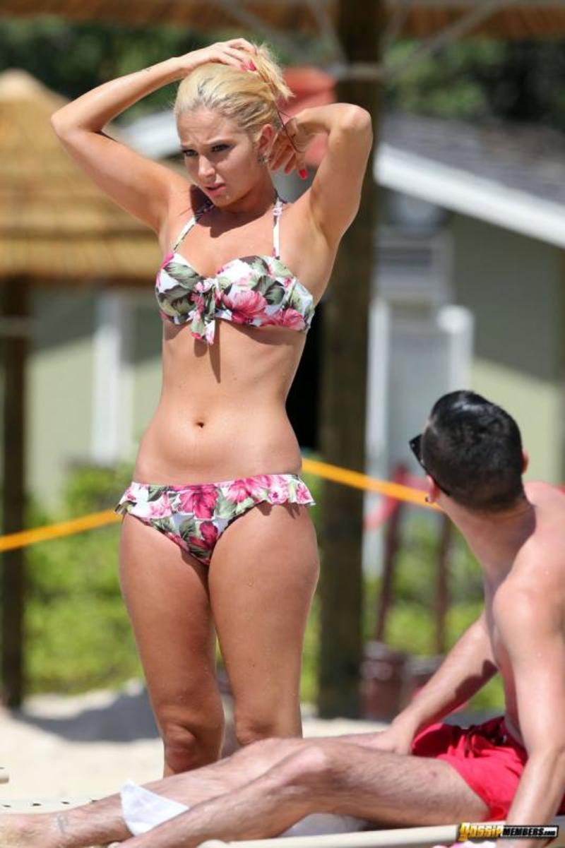 Tulisa Contostavlos bikini candids in hawaii 3