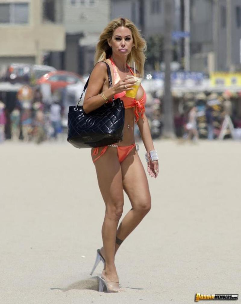 Shauna Sand 14
