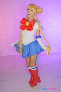Slutty Sailor Moon-00