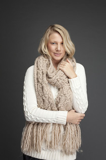 Presenting Danielle Maye-05