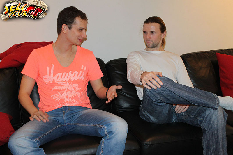 Mouth and pussy of beauty get fucked well after cunnilingus 1