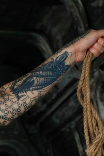 Hooked-09