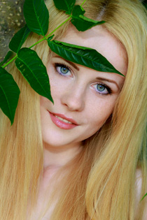 Young Fresh Blonde Fay Love In Green