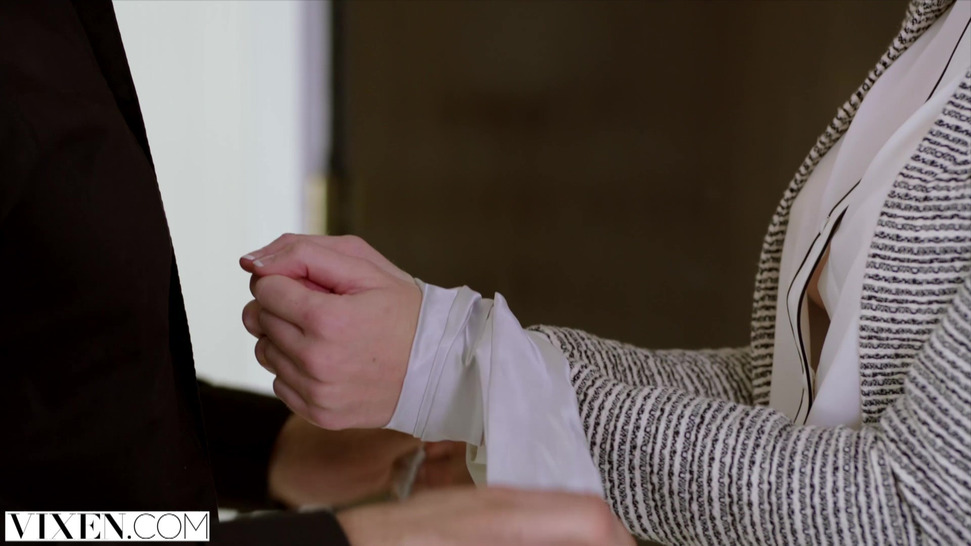 Kinky Secretary Gets Tied Up and Fucked By Her Boss 4